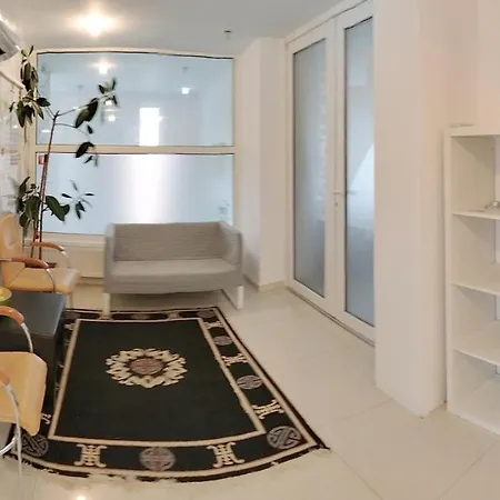 Apartament De Lux 90 Mp